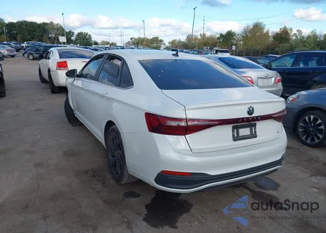 2025 Volkswagen Jetta 1.5T Se from USA, damaged, VIN 3VWEX7BU2SM026185